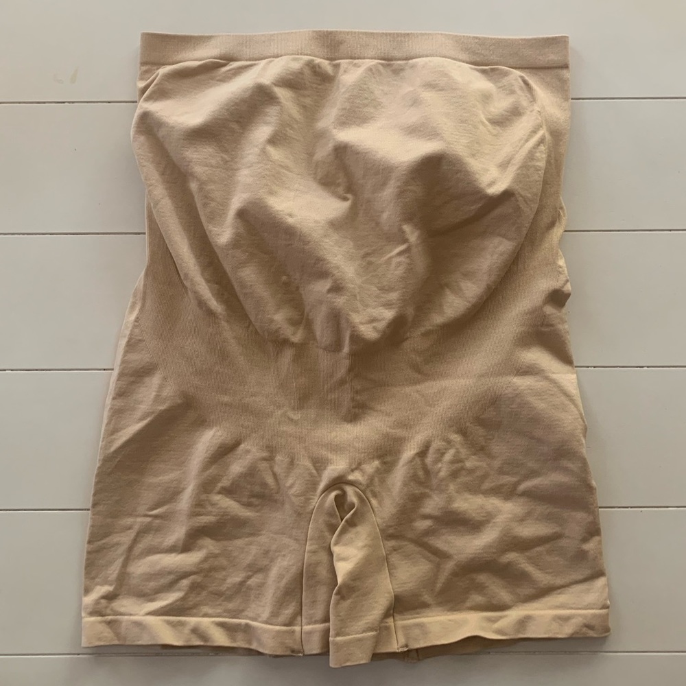 Belly Bandit maternity support shorts